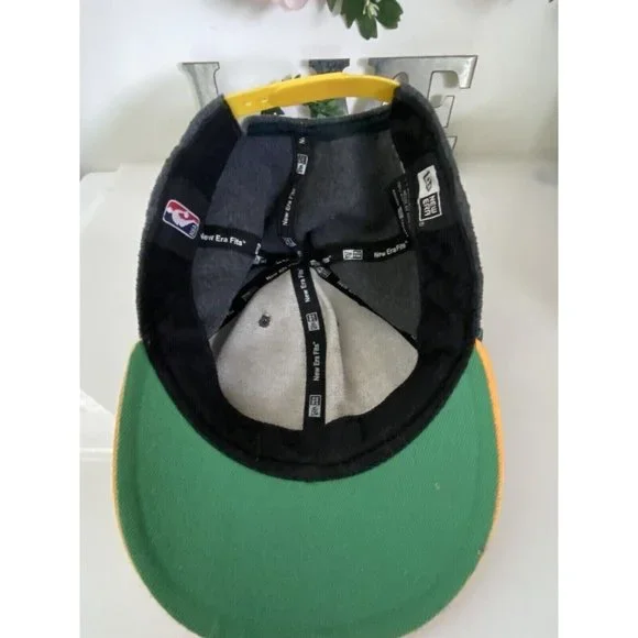 Los Angeles Lakers Hat Cap Gray‎ and Yellow Flannel with Logo Adjustable OS EUC